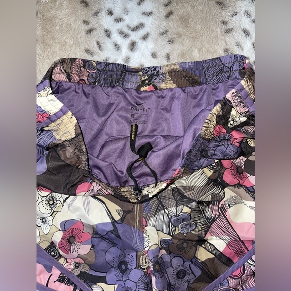 NWOT Nike Purple Floral Athletic Shorts - Picture 2 of 2